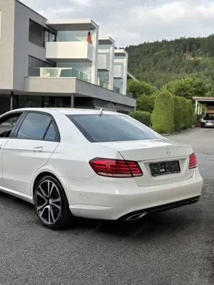 Mercedes-Benz E200CDI  Bild 6