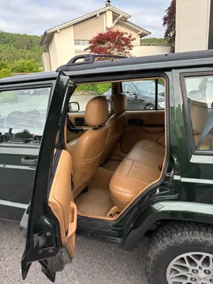 Jeep Cherokee XJ Limited Bild 3