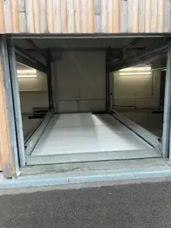 Garage   Parkliftstellplatz für PKW zu vermieten