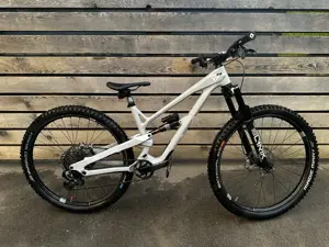 YT Industries Jeffsy Uncaged 6 29 2022 Bild 3