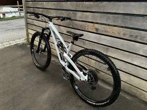 YT Industries Jeffsy Uncaged 6 29 2022 Bild 4