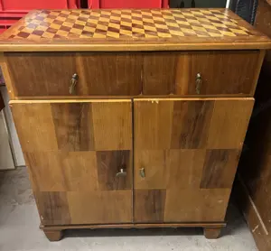 Musikschrank antik. 
