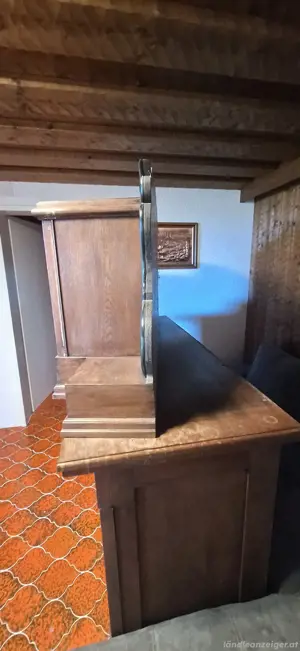 Wunderschöne Kredenz Bild 3