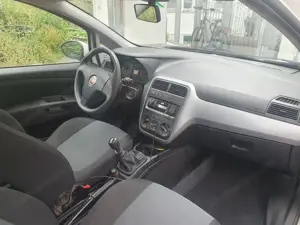Verkaufe Fiat Punto 1.2 Benzin, Typ 199 Bild 3