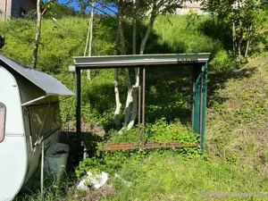 Holzunterstand oder Bienenstand Bild 2