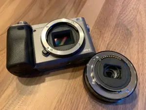 Sony Alpha 6000 - Kit 16-50mm F3.5-5.6 Bild 4