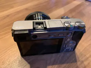Sony Alpha 6000 - Kit 16-50mm F3.5-5.6 Bild 3