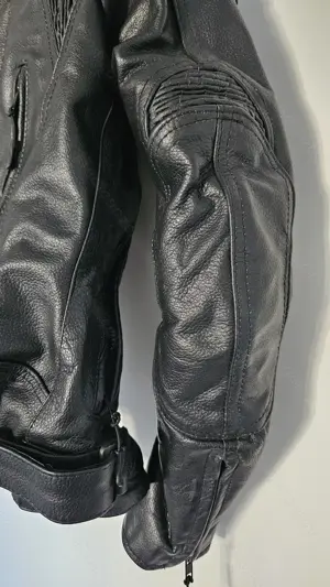 Motorrad Jacke GearX Apparels Bild 6