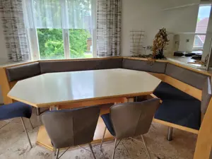 Esstisch, Eckbank + 3 Stühle