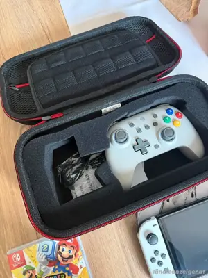 Nintendo Switch OLED Weiß  Bild 5