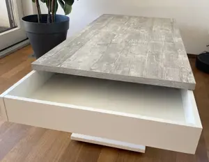 Toller Wohnzimmertisch - Stauraumwunder Bild 4