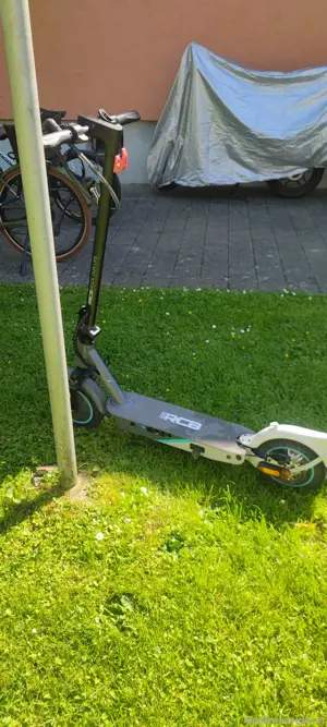 E Scooter RCB EV10Kpro   Bild 3