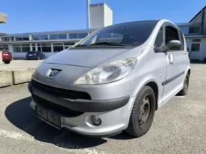 Peugeot 1007 1.4 HDI mit Pickerl Bild 8