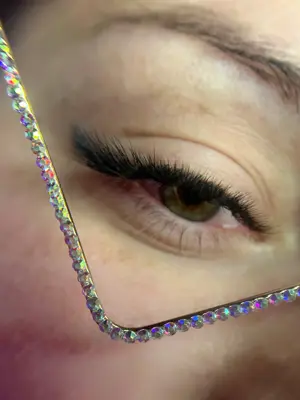 Wimpernverlängerung Bild 2