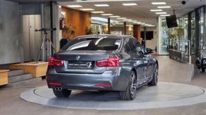 BMW 320 Bild 9