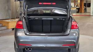 BMW 320 Bild 16