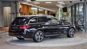 Mercedes-Benz C 220 Bild 7