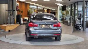 BMW 320 Bild 8