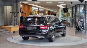 Mercedes-Benz C 220 Bild 13