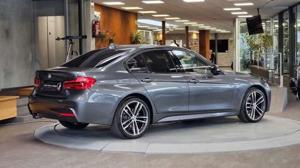 BMW 320 Bild 11