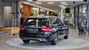 Mercedes-Benz C 220 Bild 8