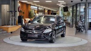 Mercedes-Benz C 220 Bild 2