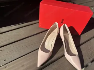 Hugo Boss Pumps nude