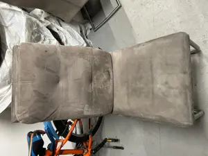 Verschenke 4 Stück Esszimmerstühle 