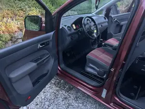 VW Caddy ein kleines Raumwunder . Bild 9