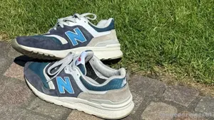Sneakers New Balance und Hummel