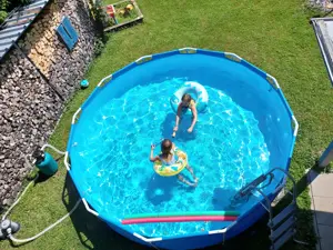 Aufstellpool Bild 2
