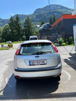 Ford Focus Trend 1,6TD DPF Bild 4