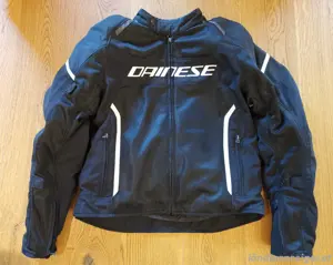 Motorradjacke für heiße Tage 