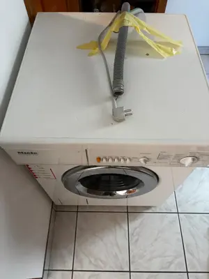 Wasmaschine Miele zu verschenken!  Bild 2