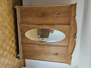 Altes Schlafzimmer Massiv  Bild 3