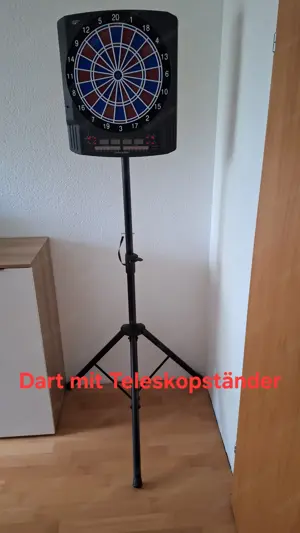 Elektronisches Dart mit Ständer und Zubehör Bild 2