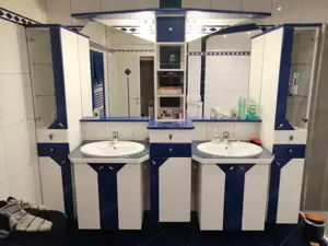 Badezimmermöbel