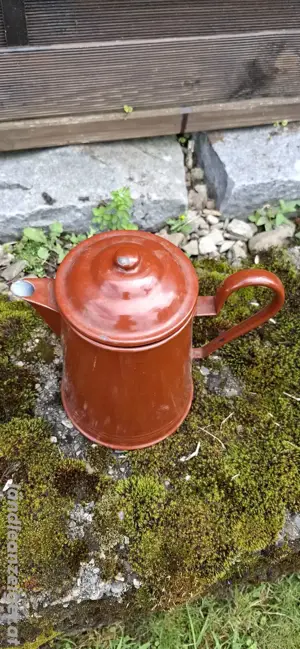 Teekanne emailiert alt Bild 3