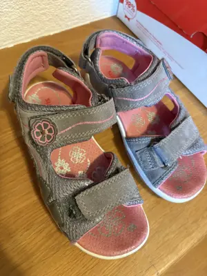 Mädchensandalen Grösse 29   Marke Superfit Bild 2
