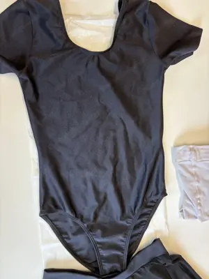 Balletttrikot und Röckchen   Größe 8 Bild 2