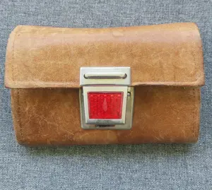 Portemonnaie LUMABAG, recycelt aus Turnmatte und Sportgeräten