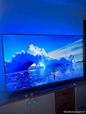 PHILIPS premium 65 Zoll 4K UltraHD Smart TV Bild 4