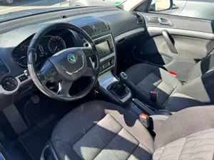  Skoda Octavia Kombi 1,6 TDI *4x4* ALLRAD* Wenig Km* Top Zustand* Bild 6