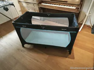 Hauck Reisebett mit Matratze neuwertig  Bild 2