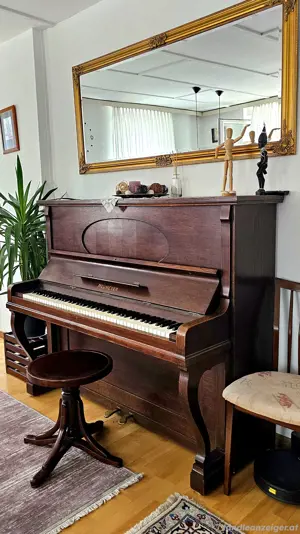 Neumeyer Klavier Bild 2