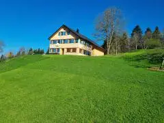 Ferienwohnung in Bildstein zu vermieten 