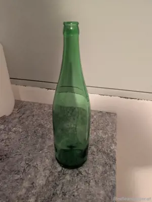 29 x 1 Liter Flasche grün zu verschenken