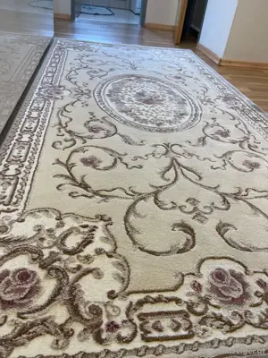 Teppich mit Blumenmuster  Bild 3