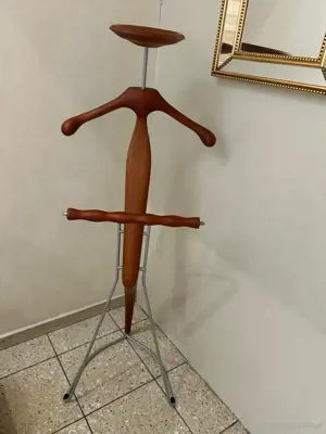 Italienischer Herrendiener von MAURIZIO MARCONATO