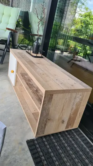 Lowboard für TV Bild 2